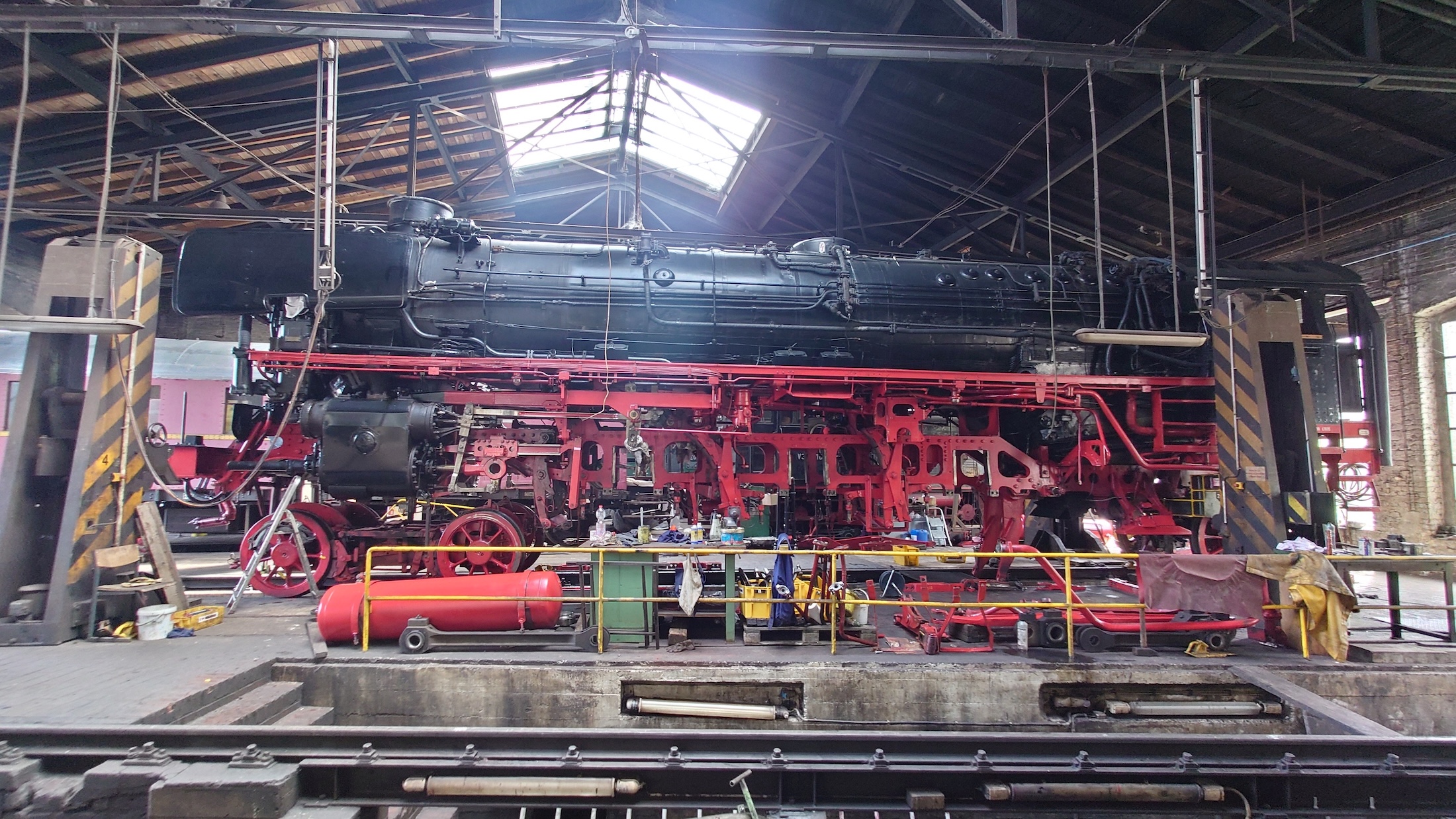 Schnellzugdampflokomotive 01 1104 (7)